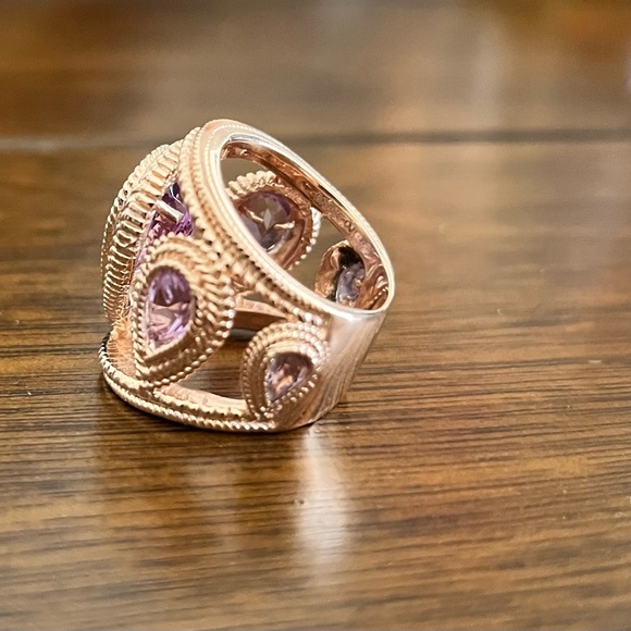 5.38 carat amethyst ring, size 7. - Picture 2 of 10